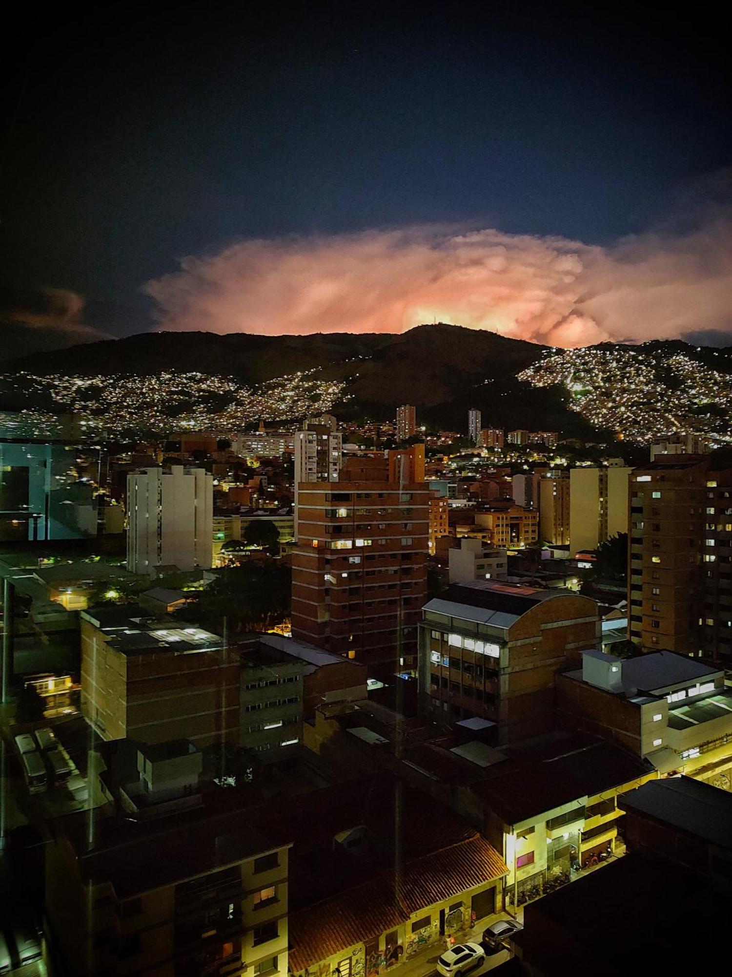 Gran Hotel Medellin Ngoại thất bức ảnh